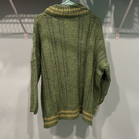 NWT HaveOne Green Sweater - Picture 6 of 6